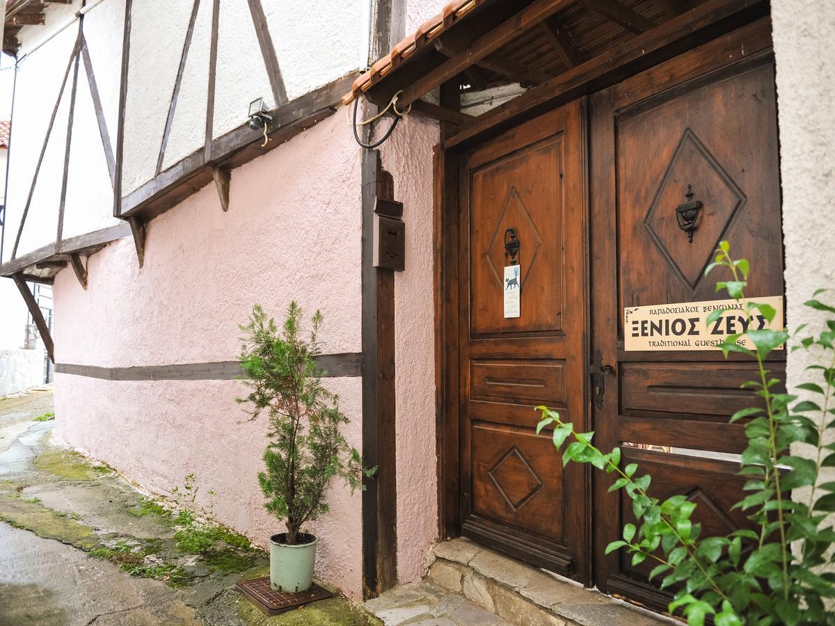 Guesthouse Xenios Zeus Stavroupoli Exterior photo