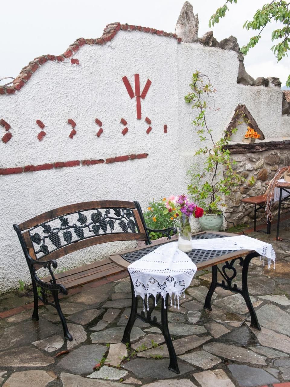 Guesthouse Xenios Zeus Stavroupoli Exterior photo