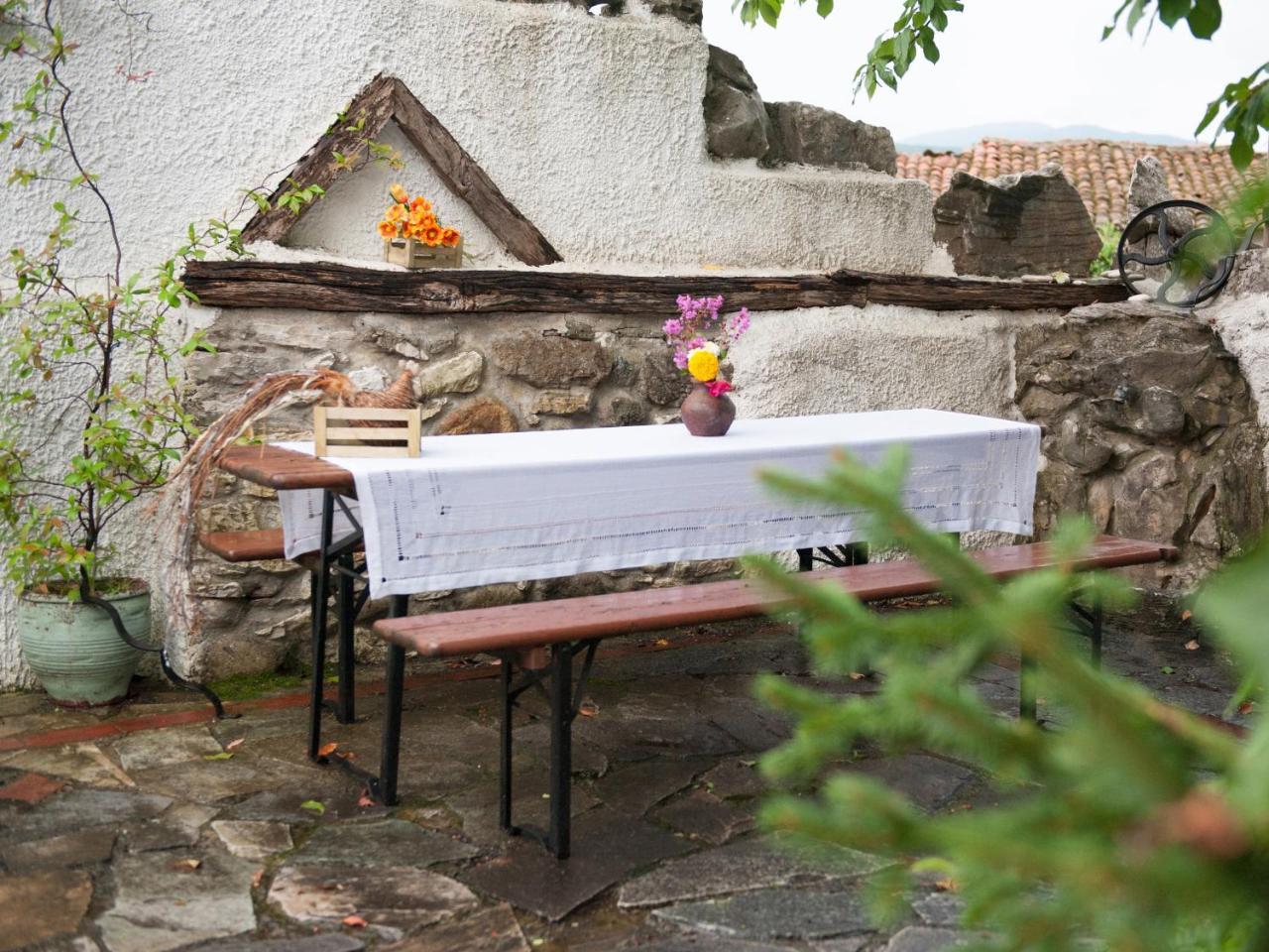 Guesthouse Xenios Zeus Stavroupoli Exterior photo