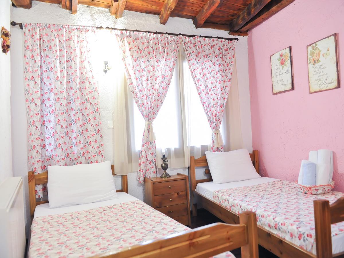 Guesthouse Xenios Zeus Stavroupoli Exterior photo